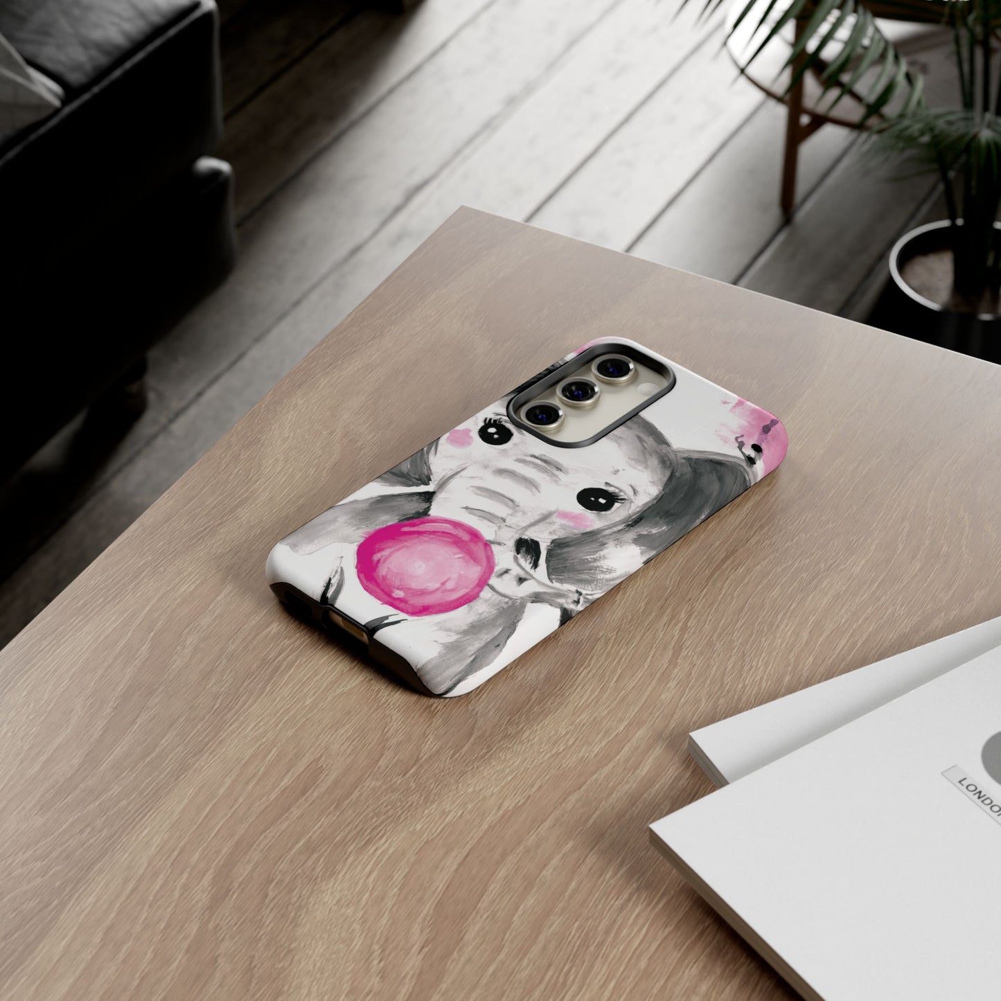 Little Elephant with punk bubblegum without AI - Tough Cases