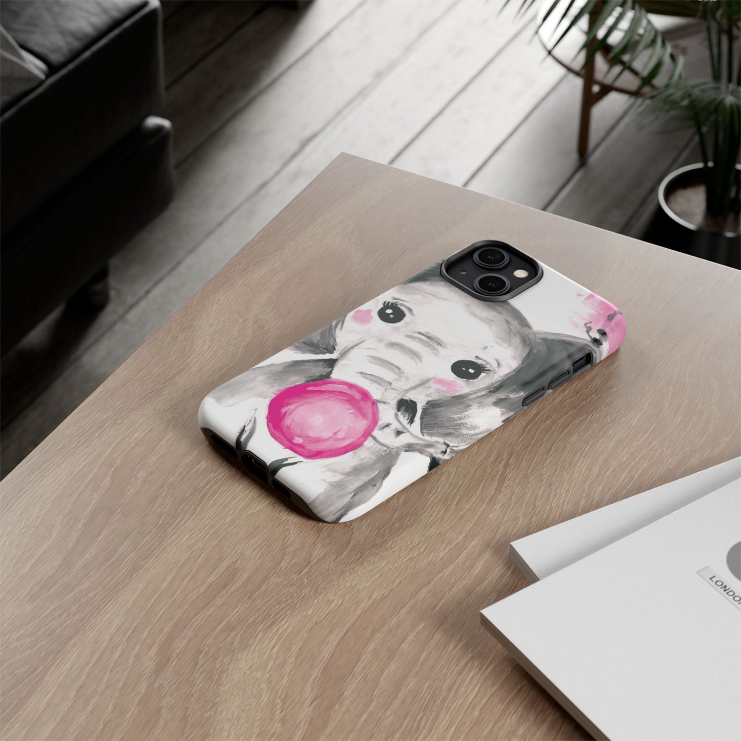 Little Elephant with punk bubblegum without AI - Tough Cases