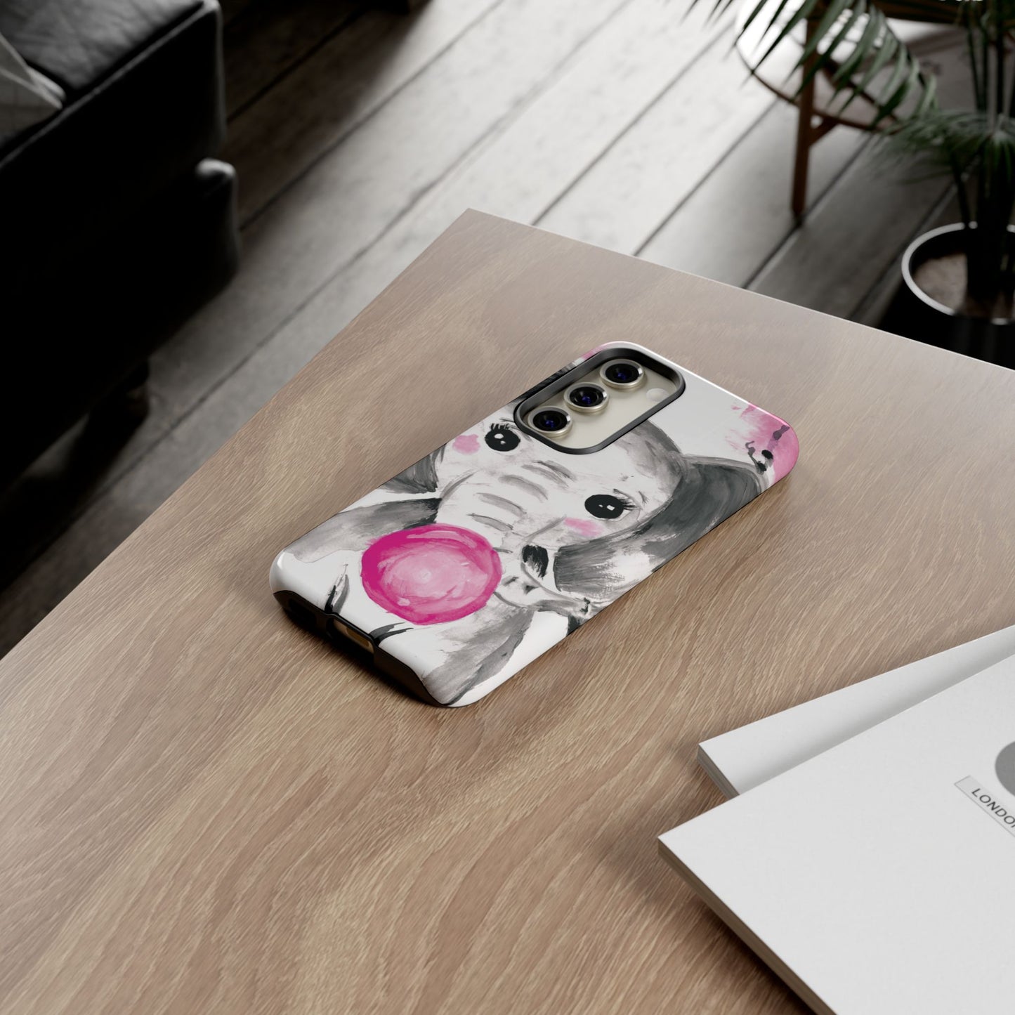 Little Elephant with punk bubblegum without AI - Tough Cases